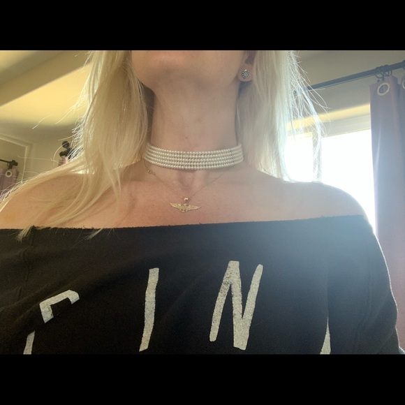 Pearl Choker - Picture 3 of 4